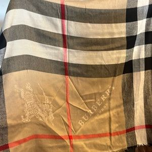 Burberry scarf